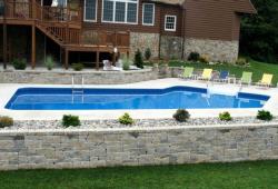 Inspiration Gallery - Pool Retaining Wall - Image: 202